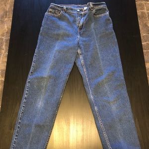 Levi’s Vintage 550 ‘mom’ Jeans